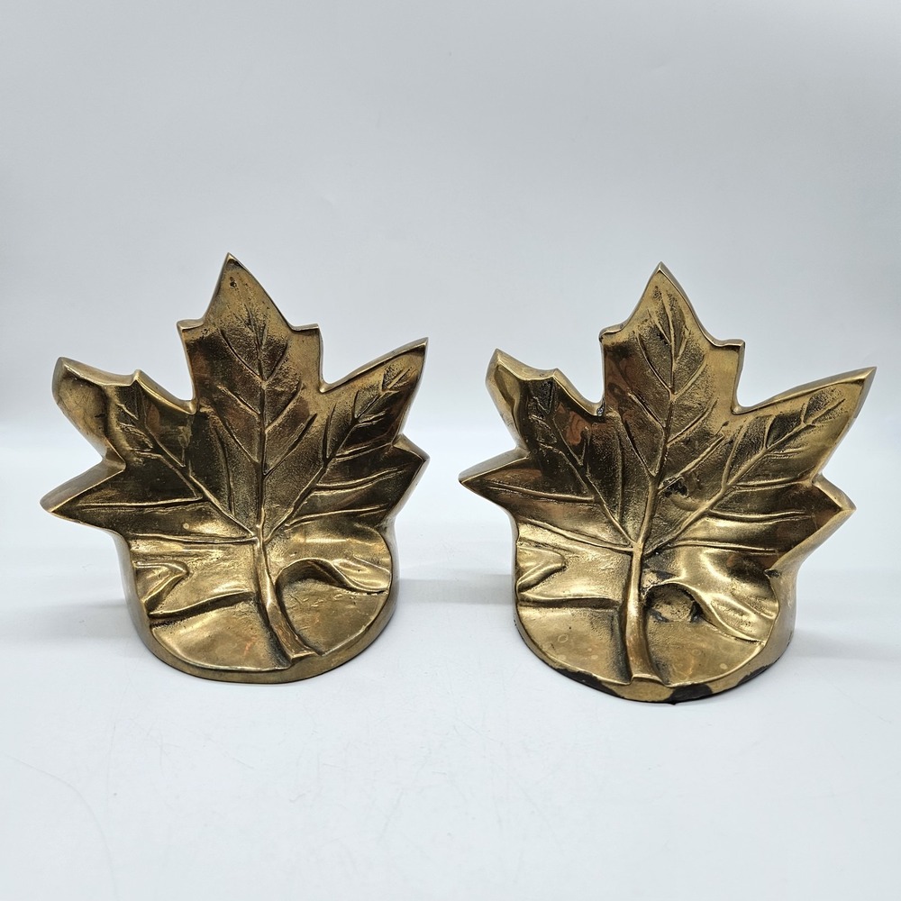 Pair of Vintage Metal Brass Gold Tone Maple Leaf Book Ends MCM Heavy 5.25" tall